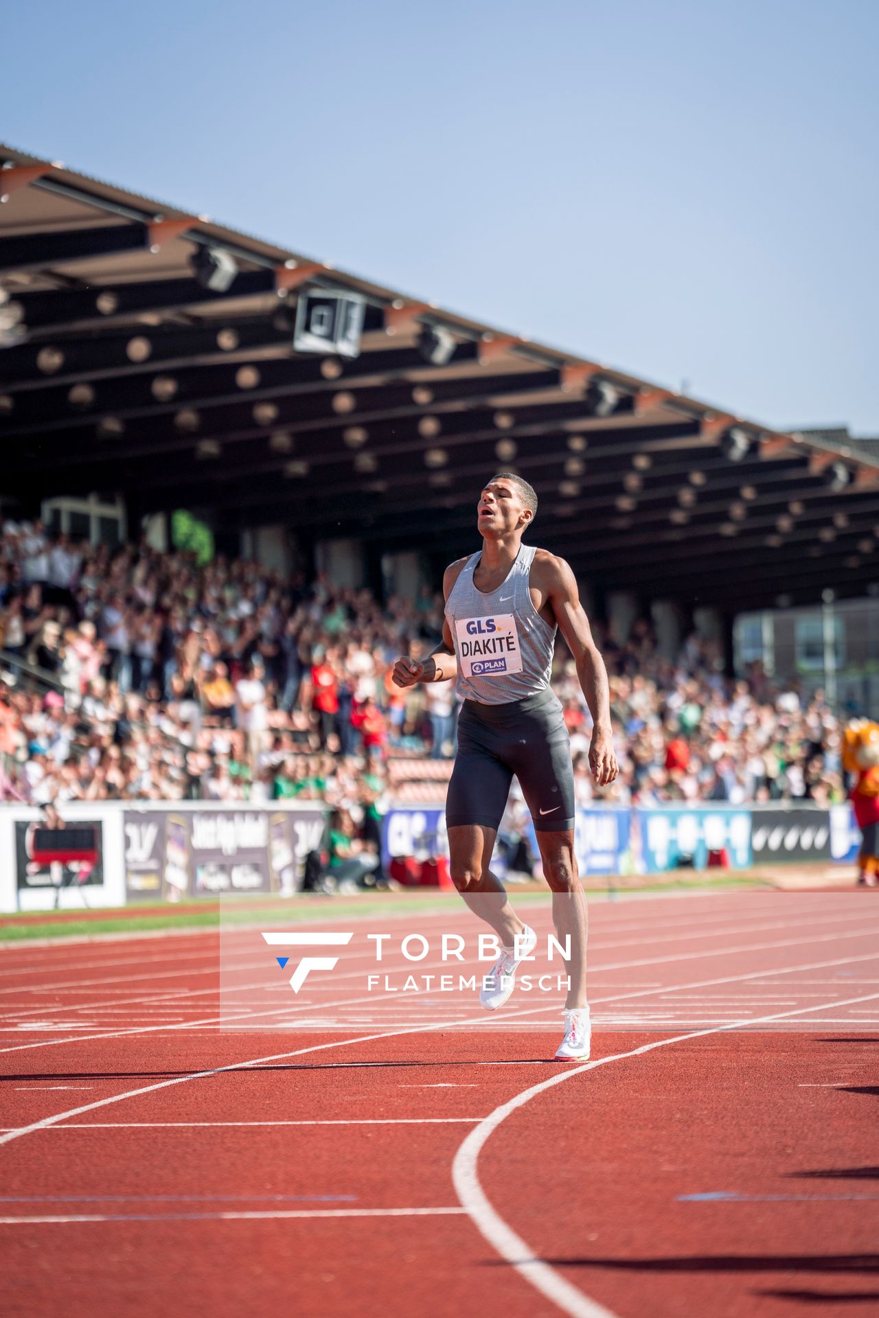 Malik Diakite (Hannover 96) ueber 1500m am 08.05.2022 beim Stadtwerke Ratingen Mehrkampf-Meeting 2022 in Ratingen